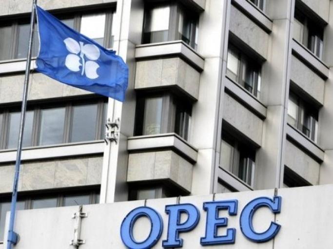  Harga Minyak Melonjak Setelah OPEC Sepakati Kenaikan Produksi Moderat