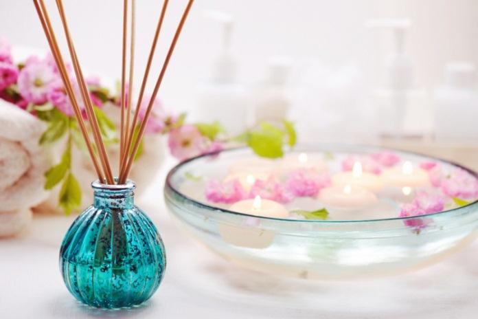  Pengharum Ruangan yang Menyegarkan dan Membangkitkan Motivasi