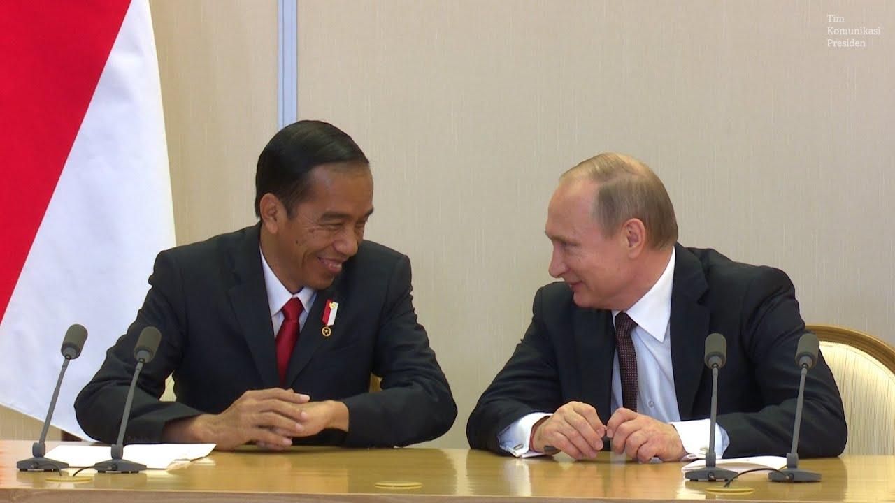  Presiden Putin Sebut Dialog dengan Jokowi ‘Sangat Informatif’
