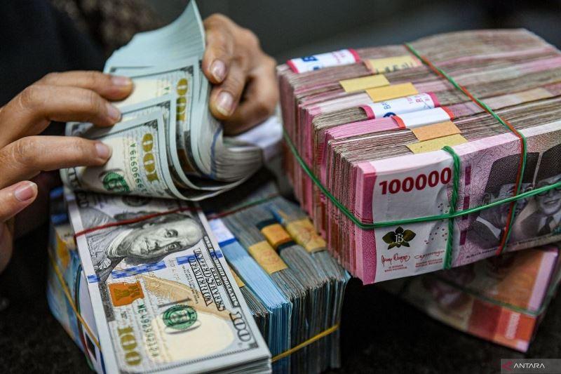 Fiskal dan Moneter Terus Bersinergi untuk Jaga Rupiah