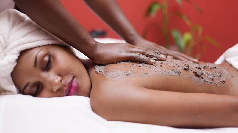  Rasakan Sensasi Klinik Pijat Khas Brazil