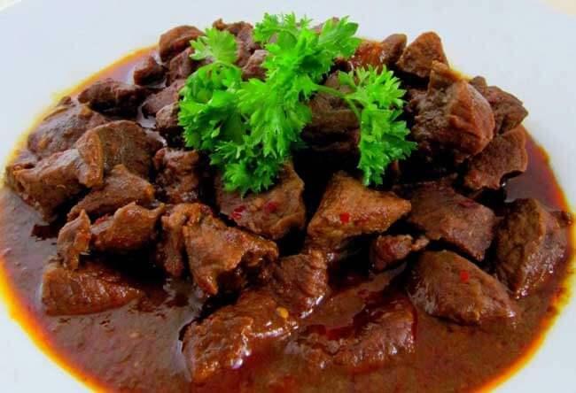  Daging Bambu Rempah nan Harum Pilihan Menu Siang Anda