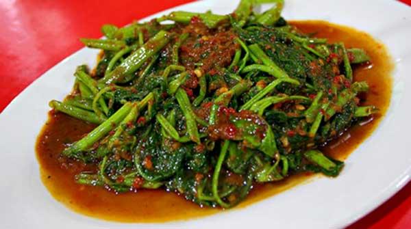  Yuk, Coba Resep Tumis Kangkung Terasi Enak dan Sedap
