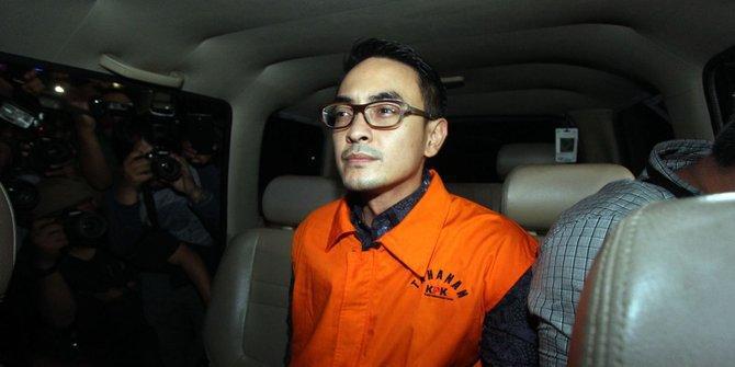  Tersangka Gubernur Zumi Zole Diperiksa KPK