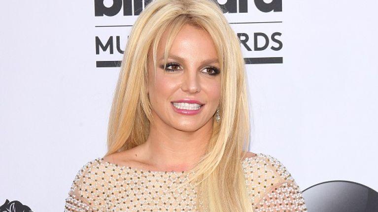  Britney Spears Tunda Konser Tur Las Vegas