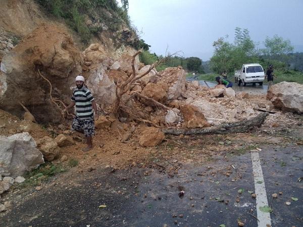  Kota Jayapura Dilanda Banjir dan Tanah Longsor