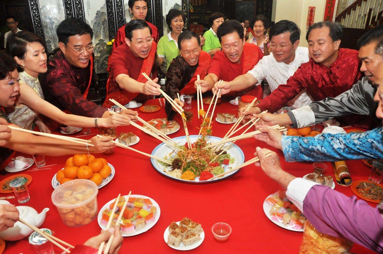  Berikut Makanan Wajib yang Disajikan saat Imlek