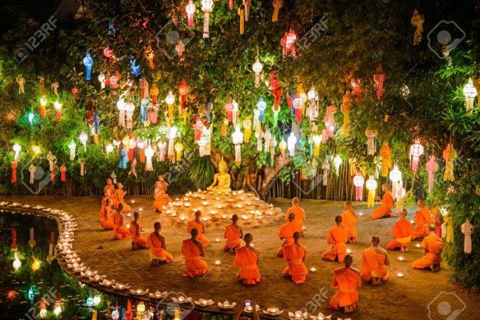  Momen Kasih Sayang,Yuk Lamar Pasangan di Tempat Unik	