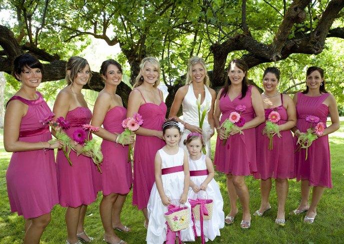  Pengiring Pengantin: Si Pelindung dan Pemberi Semangat