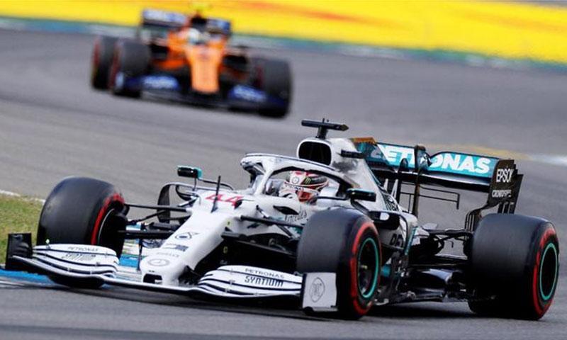  Duo Ferrari Tumbang, Hamilton Raih Pole Position GP Jerman
