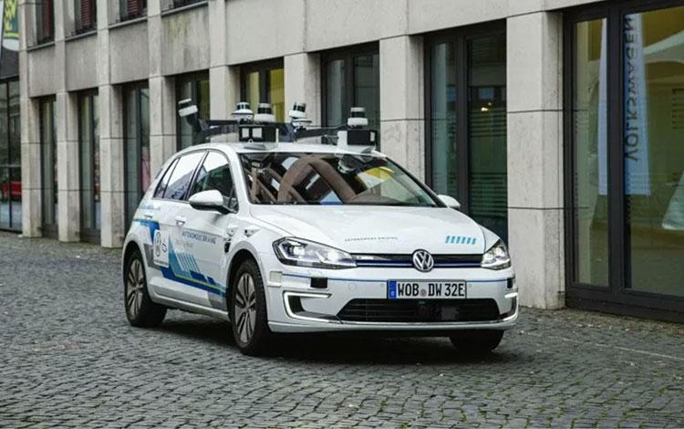  Volkswagen Berambisi Ciptakan Kendaraan Sepenuhnya Otonom 2025