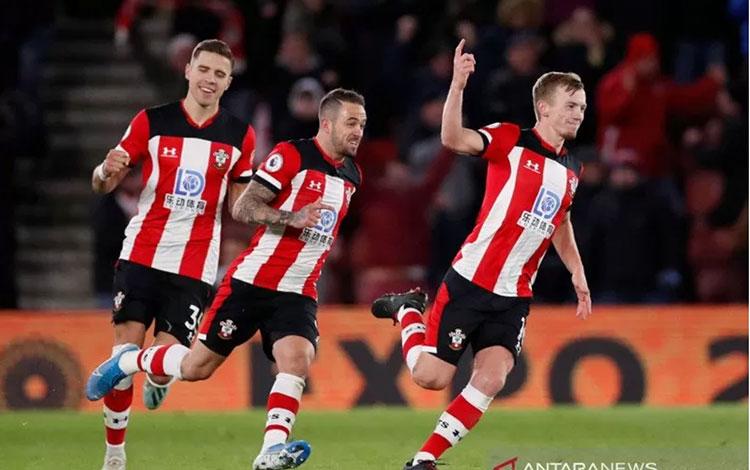  Southampton Bangkit Atasi Watford, Palace Bungkam Burnley