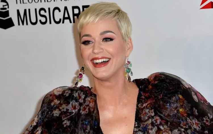  Katy Perry Mengaku Depresi saat Garap Album ‘Witness‘