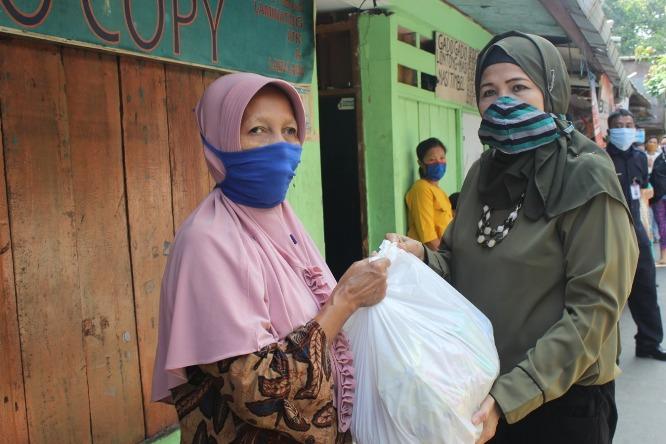  LPPM USAHID & Jejaring Indonesia Maju Gelar Baksos untuk Warga Terdampak COVID-19