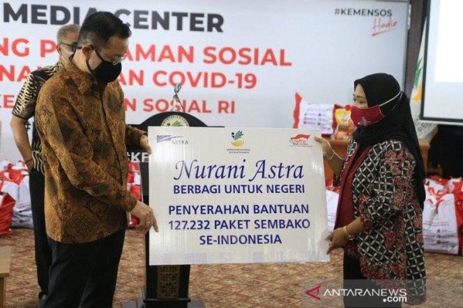  Peduli COVID-19, Astra Salurkan 127.232 Paket Sembako Senilai Rp25 Miliar