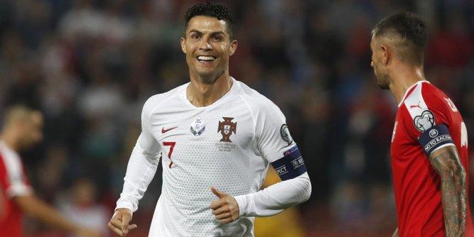  Cristiano Ronaldo Punya Peluang Catatkan Debut di Liga Champions Musim Ini