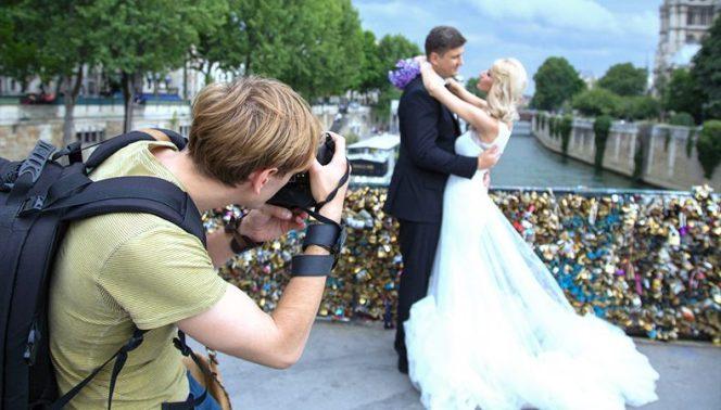  Dicari, Fotografer Pernikahan!