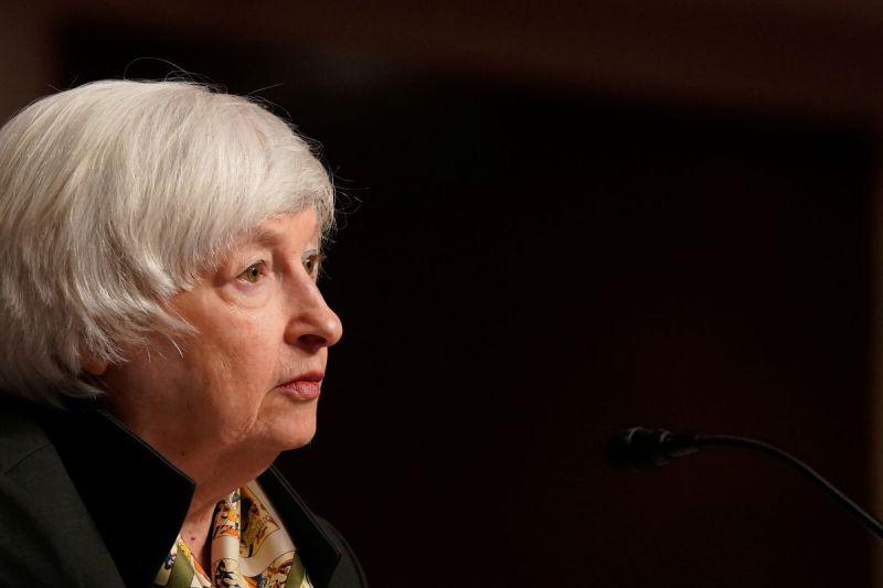  Menkeu AS Sebut Omicron Dapat Menimbulkan Ancaman ‘Signifikan’ bagi Ekonomi Global