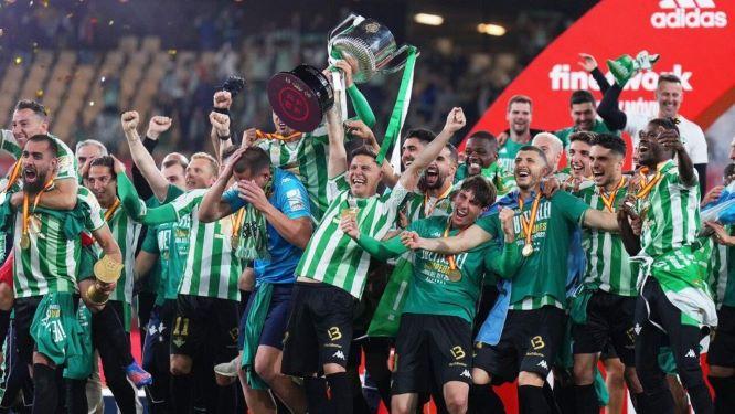  Real Betis Juara Copa del Rey Setelah Menang Adu Penalti