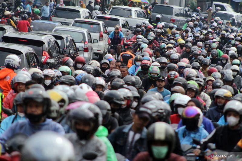  Kasus COVID-19 Usai Lebaran Baru Terlihat Satu Bulan