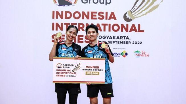  Ririn/Virni Juara Ganda Putri Indonesia International Series 2022