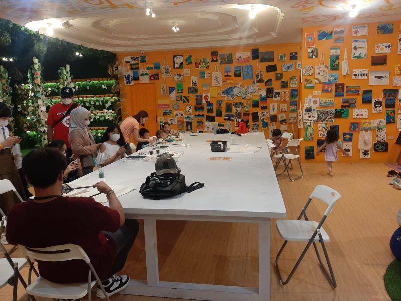  Wisata Baru di Jakarta, Sensasi Main Mini Golf dan Museum Dessert di HOLEO Golf & Museum