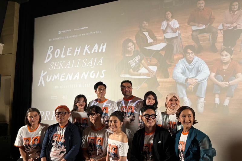  Isu Kesehatan Mental di Film Bolehkah Sekali Saja Kumenangis