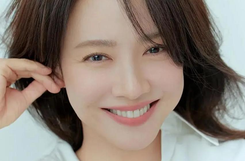  Song Ji Hyo Dikabarkan akan Bintangi Film Horor The Rescuer