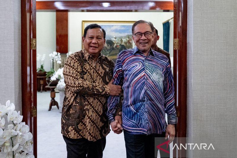  Presiden Prabowo Sakit: Pertemuan dengan PM Malaysia Anwar Ibrahim Ditangguhkan