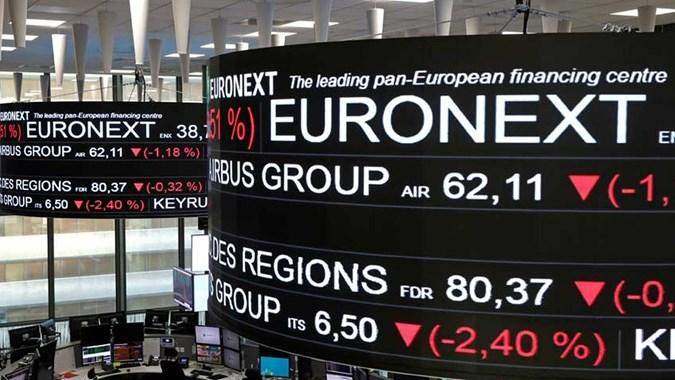  Ancaman Tarif Impor Trump Hantam Indeks Saham Produsen Mobil Eropa