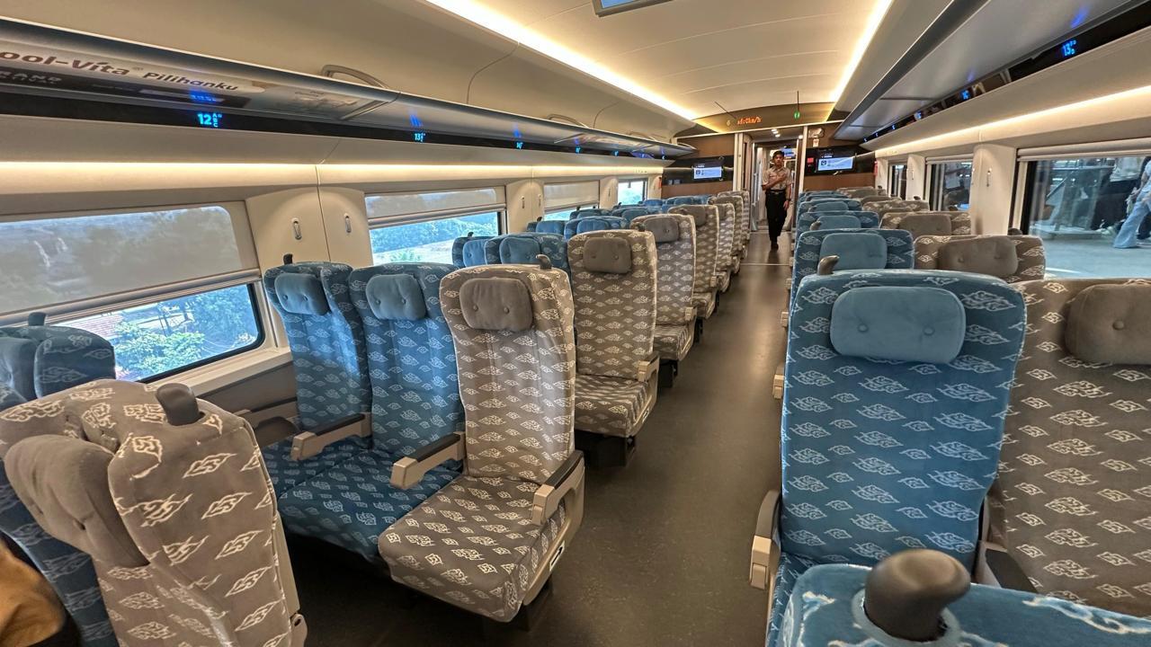  Penumpang Pencuri Bantal di Kereta Cepat Whoosh Telah Ditangkap