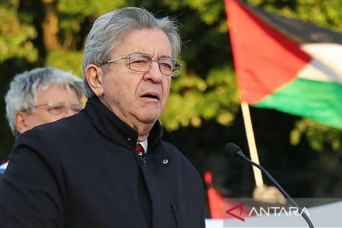  Krisis Politik Memanas, Oposisi Ajukan Mosi Pemakzulan terhadap Presiden Macron