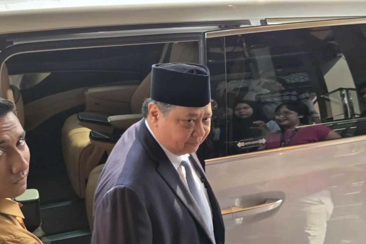  Airlangga Hartarto soal Isu Reshuffle Kabinet: Tunggu Saja Pengumuman Resmi