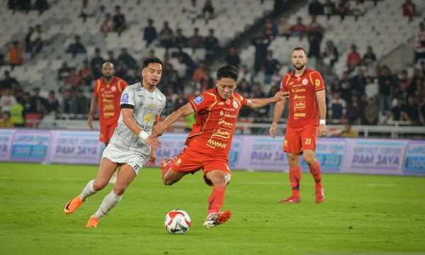 Dua Penalti Jadi Penentu! Persija Tekuk Madura United 2-0 di GBK