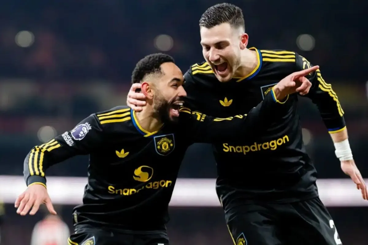  Manchester United Taklukkan Arsenal 3-2 dalam Duel Panas Lima Gol di Emirates