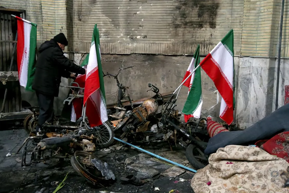  Polisi Iran Tangkap Ratusan Pengikut Kerusuhan di Beberapa Provinsi