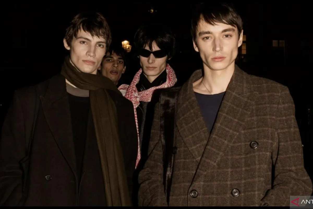  Pekan Mode Pria Paris 2026 Tampilkan Gaya Aman dan Timeless di Tengah Ketidakpastian Global