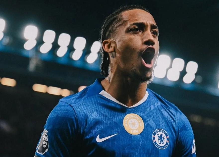  Performa Melejit, Joao Pedro Dipuji Pelatih Chelsea
