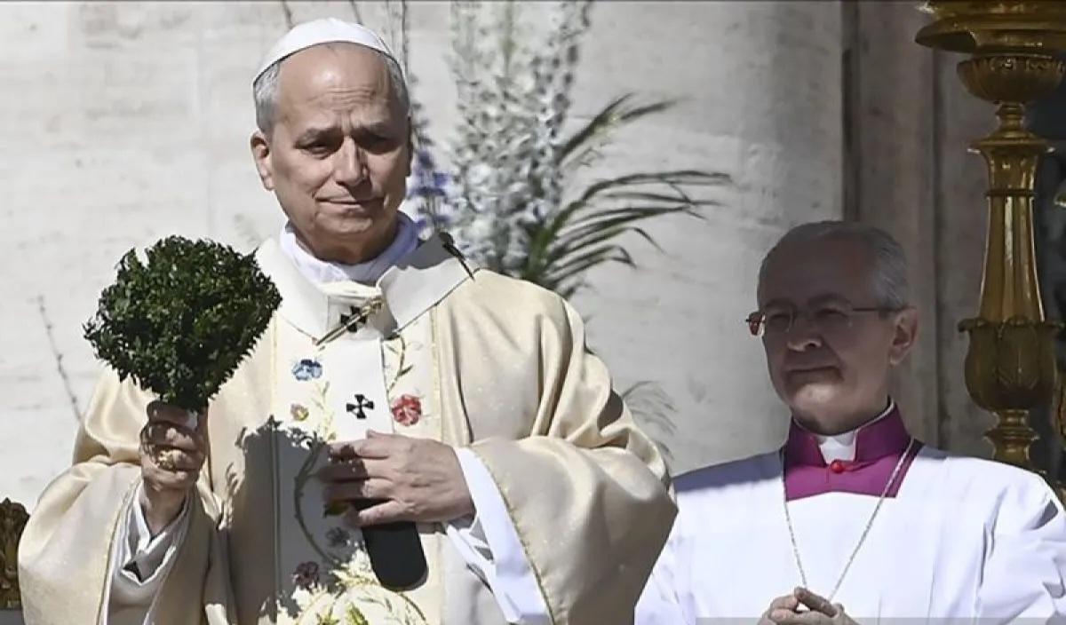  Menlu Prancis Kecam Pernyataan Trump soal Paus Leo XIV